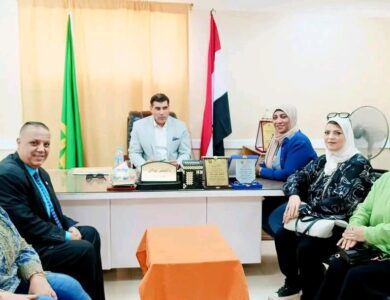 عدسة موطني الدولية المحلية بداخل مقر مكتب الاداره التعليمية شرق شبرا الخيمة