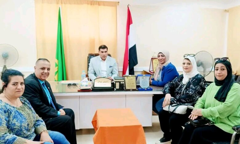 عدسة موطني الدولية المحلية بداخل مقر مكتب الاداره التعليمية شرق شبرا الخيمة
