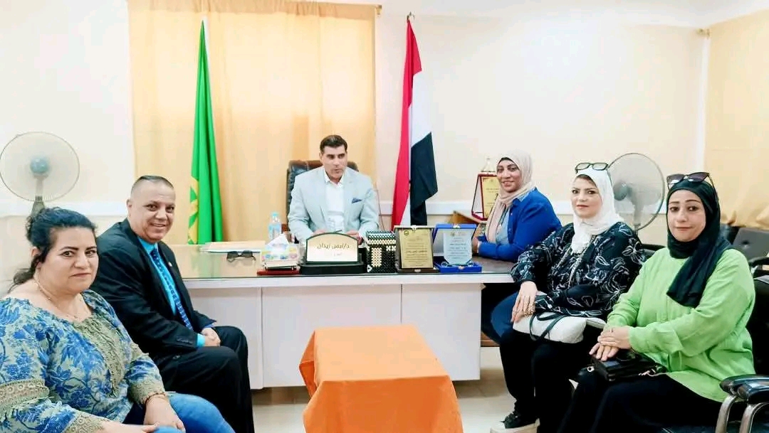 عدسة موطني الدولية المحلية بداخل مقر مكتب الاداره التعليمية شرق شبرا الخيمة