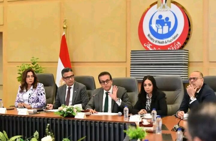 ▪︎نائب رئيس الوزراء وزير الصحة يترأس اجتماع اللجنة الوزارية