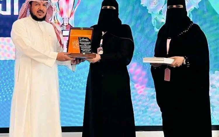إختتام ورشة “تحسين أداء الطلاب في الصفوف الأولية ورياض الأطفال” بتعليم الطائف وتكريم المشاركين