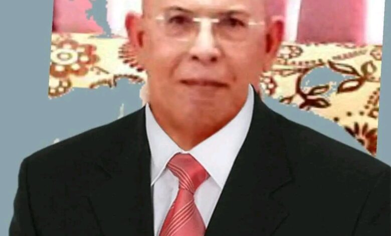 لله الأمر
