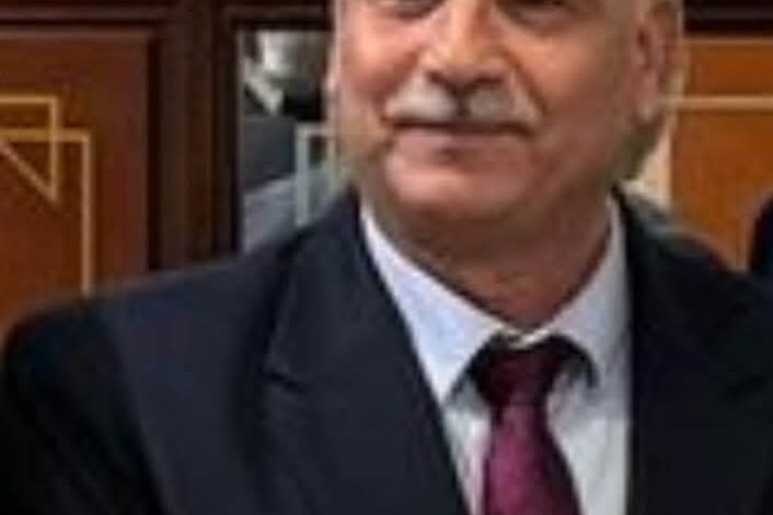القوة العدل