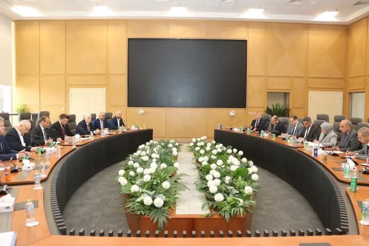 وزير الكهرباء يجتمع بالنائب الأول لمدير عام المؤسسة الحكومية الروسية للطاقة الذرية "روسآتوم " 