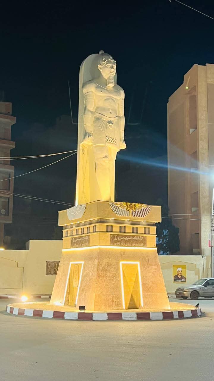 محافظ سوهاج يفتتح ميدان "سيتي" بعد تطويره ويتفقد مشروعات التجميل بالمدينة
