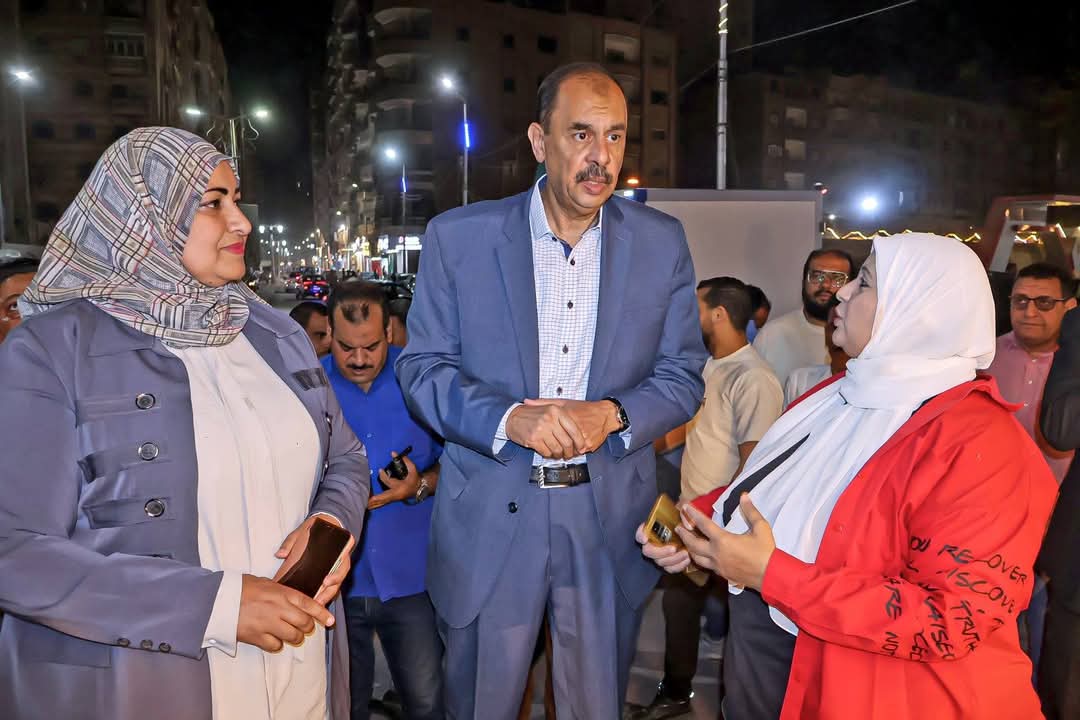 محافظ سوهاج يفتتح ميدان "سيتي" بعد تطويره ويتفقد مشروعات التجميل بالمدينة
