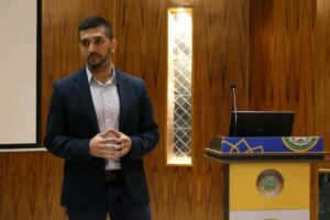كلية طب المستنصرية تقيم محاضرة توعوية عن التنمية المستدامة في البيئة الأكاديمية