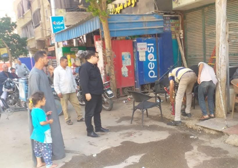 حملة مكبرة بحي غرب سوهاج لرفع الإشغالات وتحسين مستوى النظافة بنجع مطرود والعرائس