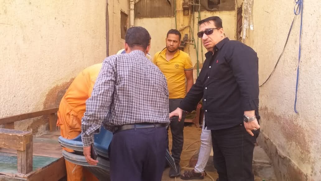 حملة مكبرة بحي غرب سوهاج لرفع الإشغالات وتحسين مستوى النظافة بنجع مطرود والعرائس