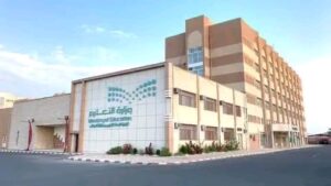 تعليم الطائف يفعل برنامج مكافحة التدخين في المدارس المتوسطة والثانوية