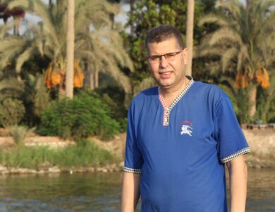 سبب الإخراج من الظلمات يوم القيامة