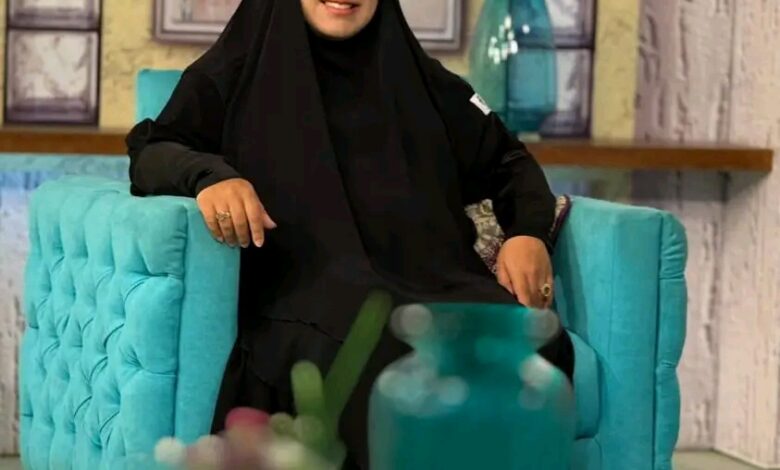 بعد وفاه والدها وعمتها.. سمر نديم تخفي أحزانها وراء التزامها بالمساهمة في العمل الخيري