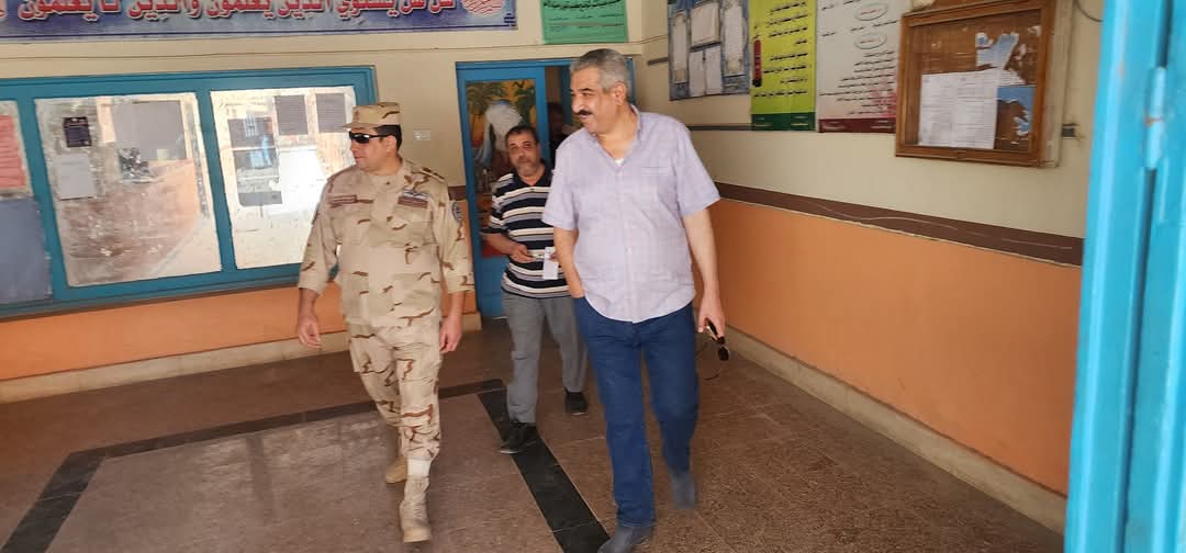قوات الدفاع الشعبي تشارك في تأمين انصراف طلاب المدارس الثانوية بسوهاج وتفقد تجهيزات المدارس العسكرية