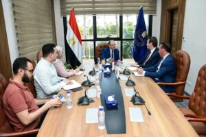 • رئيس هيئة الدواء يلتقي وفد شركة "سانوفي" لبحث سبل تعزيز التعاون المشترك