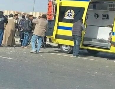 حادث مروّع في الفيوم.. إصابة شابين في حالة حرجة إثر اصطدام دراجة نارية برصيف