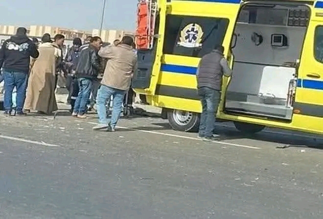 حادث مروّع في الفيوم.. إصابة شابين في حالة حرجة إثر اصطدام دراجة نارية برصيف