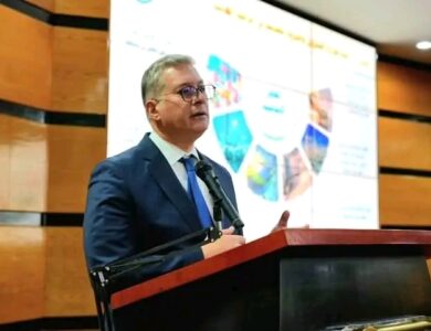 وزير البترول يعقد اجتماعًا مع رؤساء شركات القطاع وكوادرها التنفيذية
