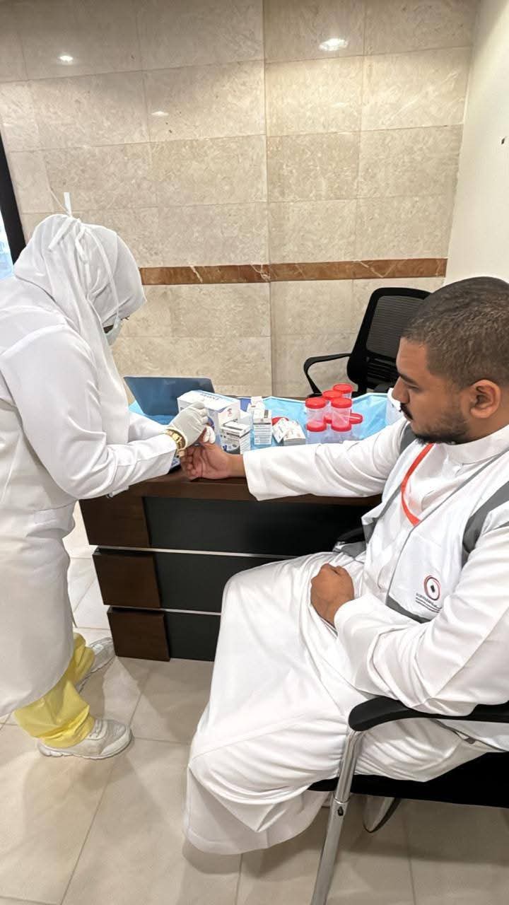 تجمع مكة الصحي يُفعل 3 عيادات متنقلة بمقر شركات الطوافة لتقديم رعاية صحية متكاملة للحجاج 