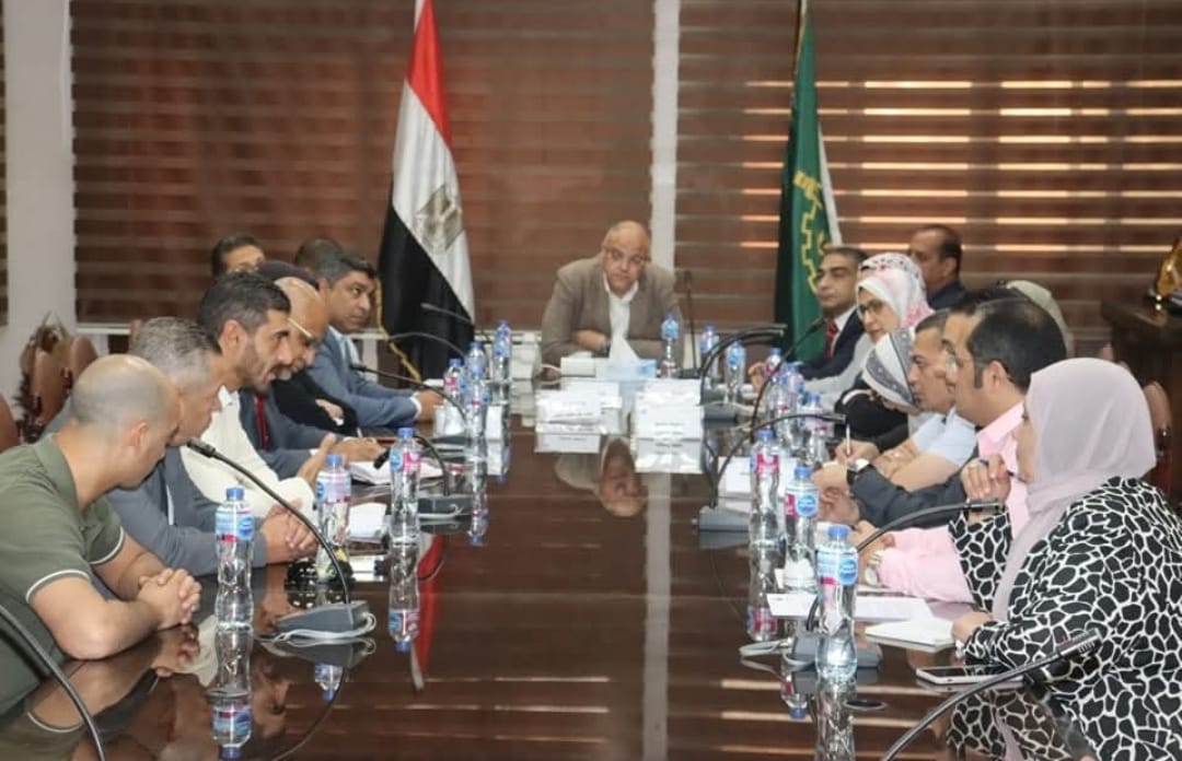 محافظ القليوبية : إتاحة خدمات إضافية للمواطنين على كورنيش النيل