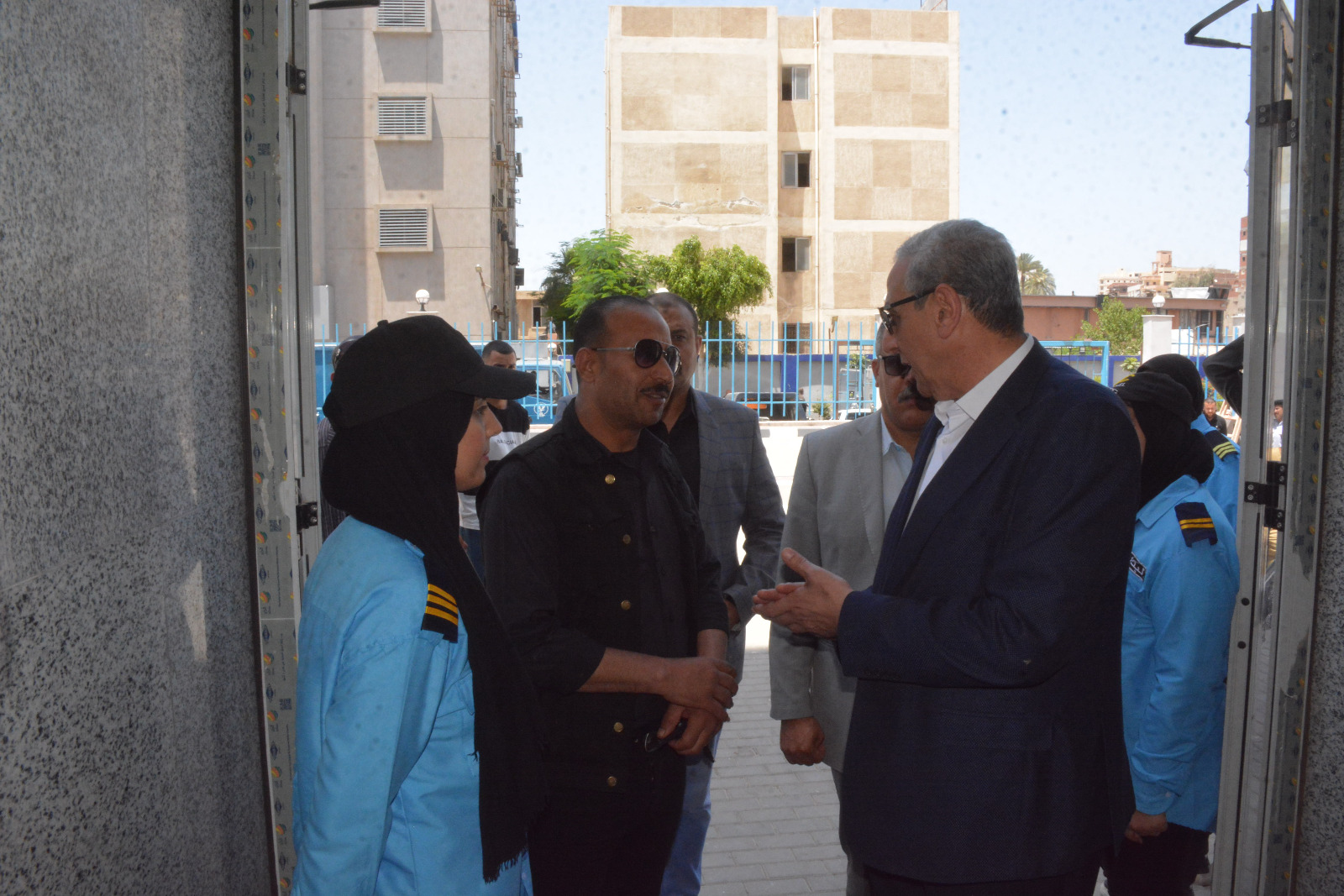 محافظ الغربية يتابع انتظام العمل بمستشفى طنطا العام الجديد بسبرباي مع بدء استقبال الطوارئ