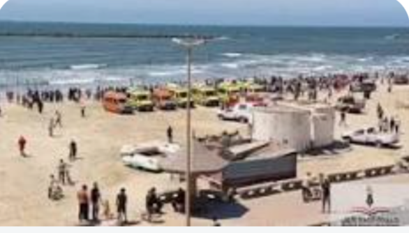 خوف وهلع علي شواطئ راس البر اثر سقوط طائره بين المصطافين