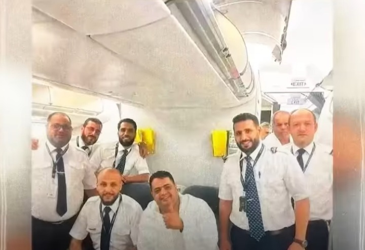 سر عودة الطائرة مرتين بعد اقلاعها من المطار لتحمل الحاج عامر !!