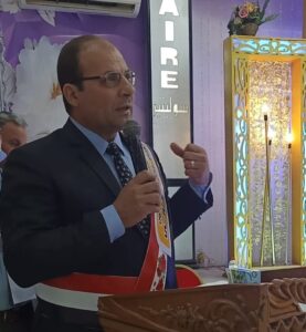 الطالب والامتحان: رحلة بين التوتر والأمل