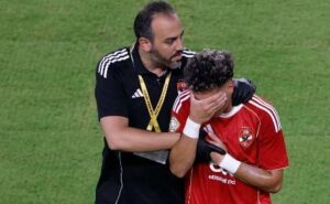 بعد الإصابه فى مباراة الإفتتاح نجم الأهلى يخضع لجراحه