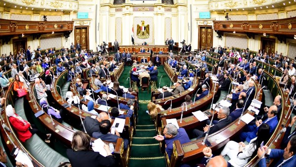 مقترح برلماني لمعاش البطل على مكتب الحكومة