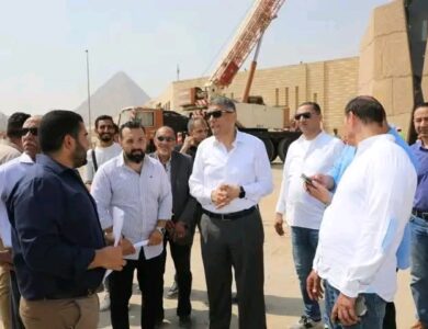 محافظ الجيزة يتفقد المراحل النهائية لأعمال التطوير بالمناطق المحيطة بالمتحف المصري الكبير والطرق المؤدية إليه