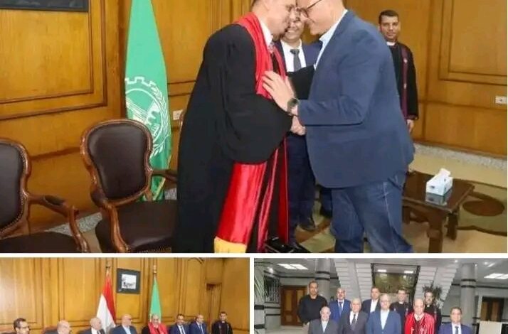 محافظ القليوبية يستقبل راعي الكنيسة الإنجيلية بالقليوبية لتقديم تهنئة عيدالأضحى.