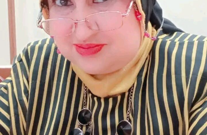 احفاد الذئب يتبارزون.