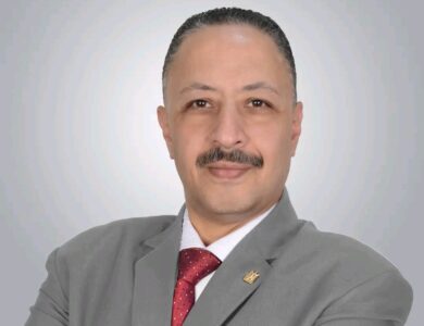 حين يُصبح القاتل بطلاً والمستثمر عدواً .. الجزيرة تُضلل الوعي العربي