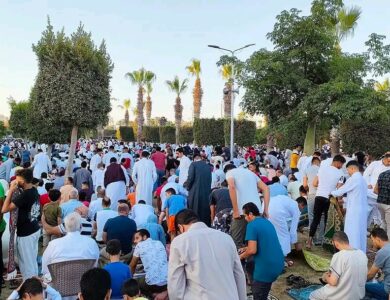 مصر جميله وعظميه لها طقوس وعادات الاحتفال بالأعياد في مصر حاجه تانيه يختلف عن أي بلد في العالم