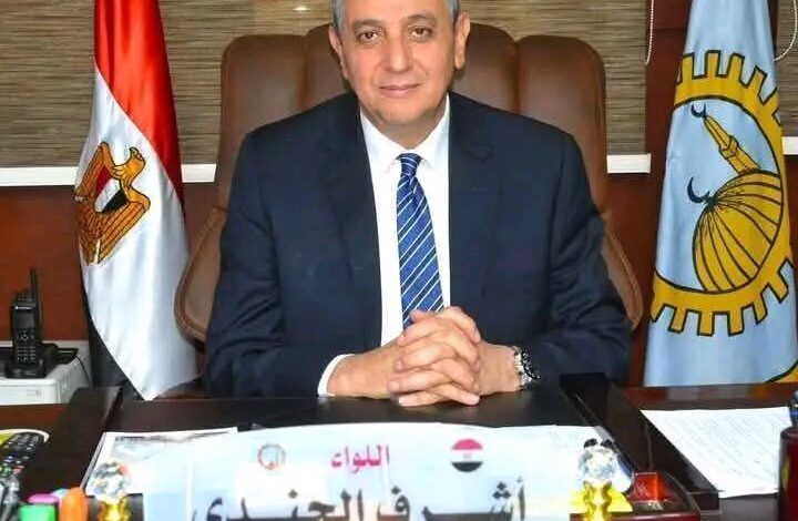 محافظ الغربية يعلن السيطرة على حريق شونة كتان بزفتى و يشيد بتكاتف الجميع ويؤكد نتابع الأوضاع على الأرض حتى استقرارها الكامل
