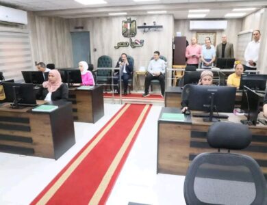 تابع من مركز السيطرة.. محافظ المنوفية يتفقد انطلاق امتحانات الثانوية العامة