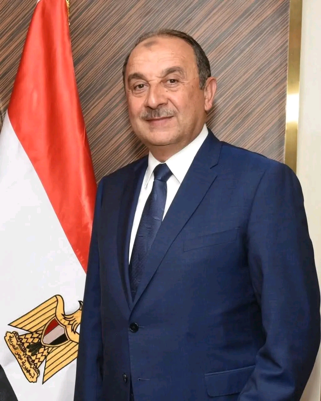 وزير قطاع الاعمال يتوجه الى لوندا العاصمة الانجولية للمشاركة فى مؤتمر الاعمال الأمريكيّة الافريقية