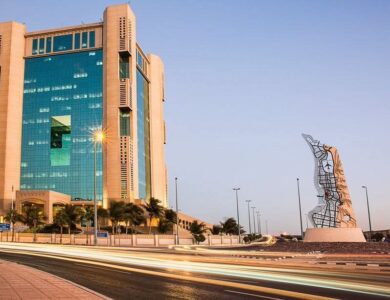 ضمن جهودها في التصدي للأنشطة العشوائيةأمانة جدة تُغلق 10 محالّ مخالفة في نطاق الجنوب