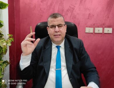 فإذا إنشقت السماء فكانت وردة كالدهان