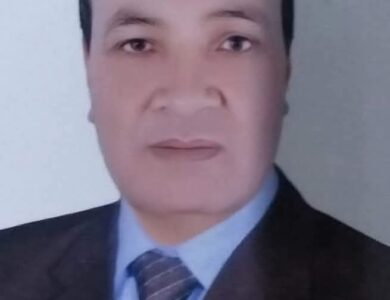 ((( عيناكِ و قراءة الشعراء ٠٠!! )))