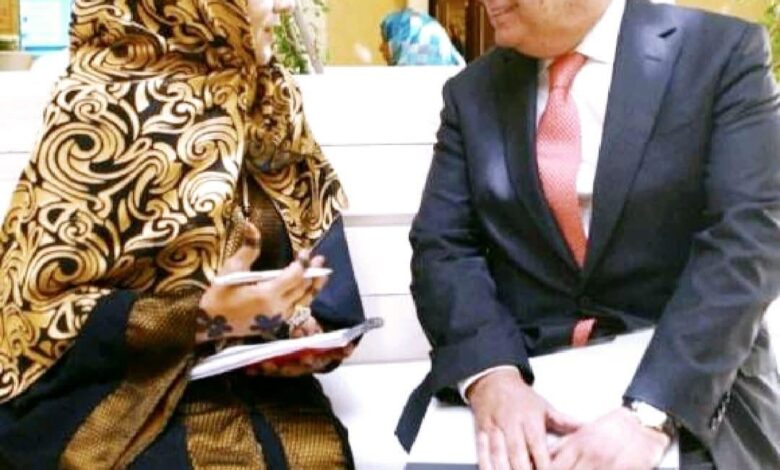 إختيار الإعلامية السودانية عايدة القمش مستشارة بالمنظمة الدولية للدفاع عن حقوق المرأة في أمريكا