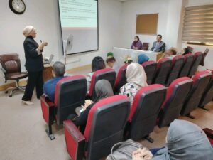 **كلية طب المستنصرية تقيم ندوة علمية عن النسيج الشحمي ومقاومة الانسولين**
