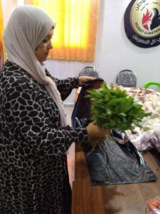 حزب حماة الوطن -أمانة المعصرة وفاعلية إطعام طعام وتوزيع شنط علي فئات أكثر أحتياجا في المعصرة