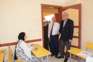 الجندي يتفقد لجان امتحان “الفيزياء” للثانوية الأزهرية بمعاهد طنطا
