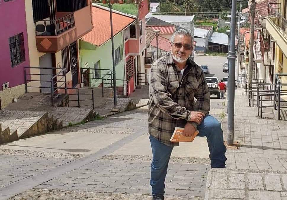 «حين تفقد الزهرة ربيعها»   قصيدة للشاعر والمؤرخ نيستور الفرادو ترجمة للعربية د. رودينا شريف