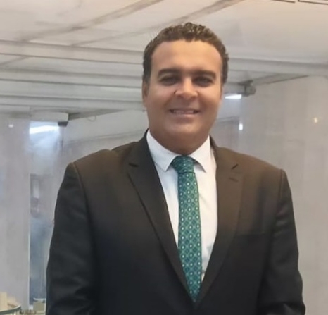 تهنئ شبكة النايل الاخباريه المهندس يوسف طه عبد المنعم