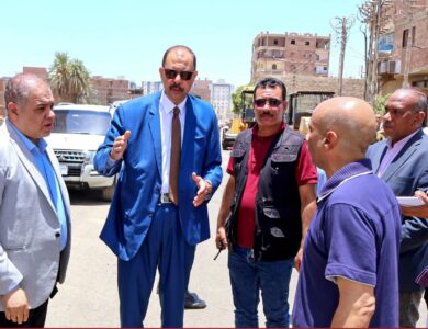 محافظ سوهاج يتفقد مشروع رصف طريق "الشوش / بلصفورة / المنشاة" بطول 5 كم وبتكلفة 15 مليون جنيه