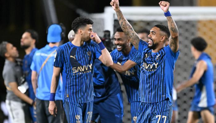 الهلال على موعد مع التاريخ مجددا ومدحت شلبي مرة أخرى !