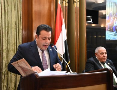الخبير الدستورى " ميشيل حليم " يناشد السيد الرئيس بعدم التوقيع على قانون الإيجار الجديد 