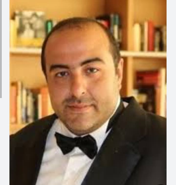 وفاة المخرج الكبير سامح عبد العزيز عن عمر يناهز49 عاما